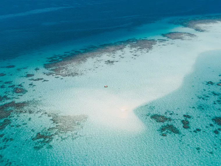 The Island That Disappears Beneath the Sea